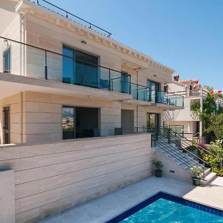 Stunning In With House Sea View Appartement *